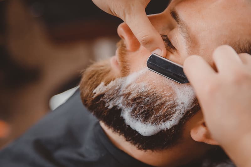 Barba afeitar en Vigo